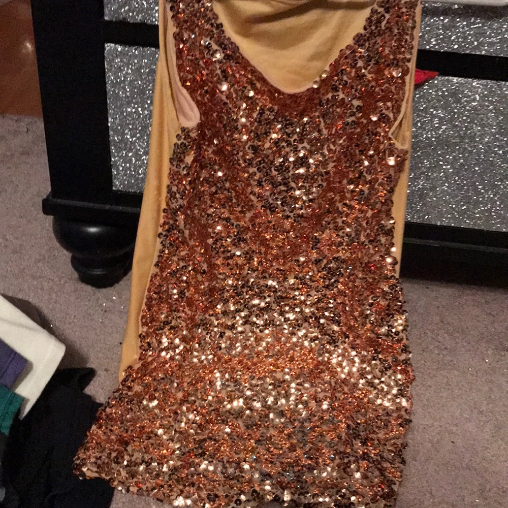 Gold sequins tank top